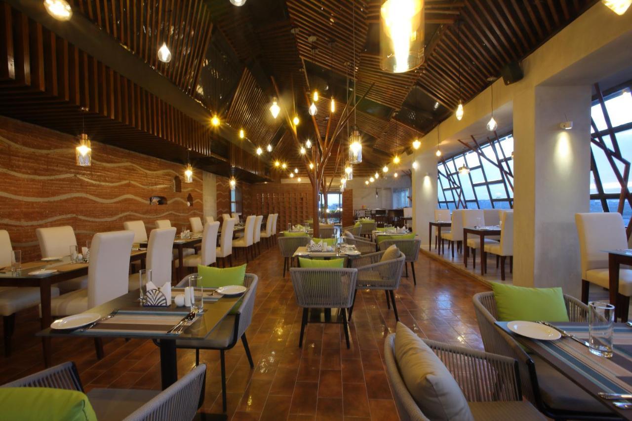 Empyrean Dhaka City Centre Exterior photo