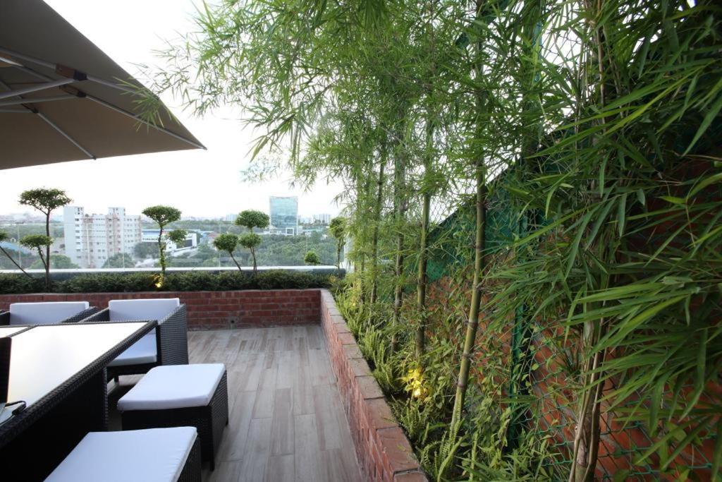 Empyrean Dhaka City Centre Exterior photo